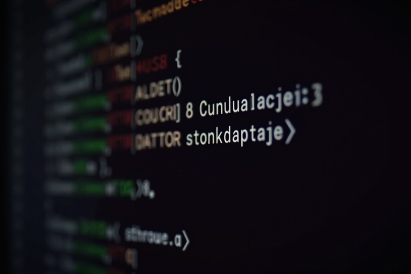 Tested Gentoo………… (but not very much happy)